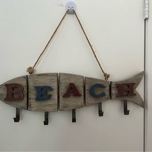 Wooden Beach Theme Decorative Hanger
